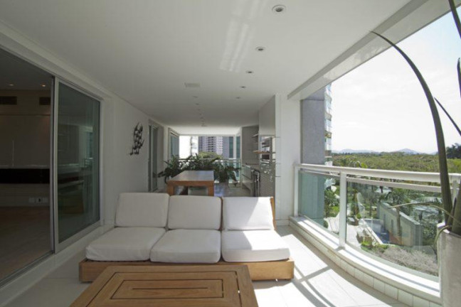 Imagem Apartamento com 4 Quartos à Venda, 407 m² em Barra Da Tijuca - Rio De Janeiro Imagem Apartamento com 4 Quartos à Venda, 407 m² em Barra Da Tijuca - Rio De Janeiro
