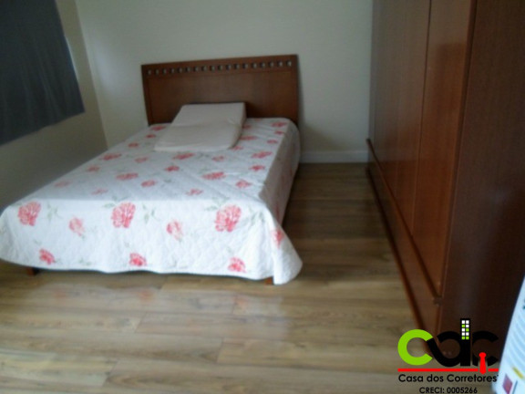 Imagem Sobrado com 4 Quartos à Venda,  em Rezende - Varginha