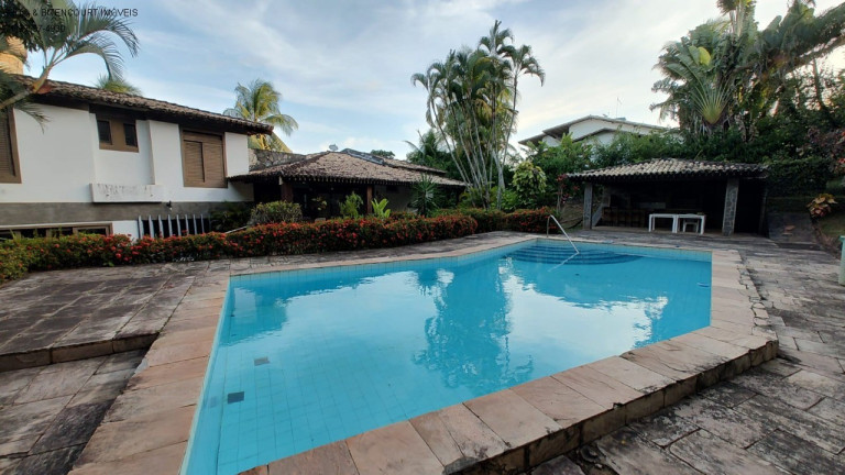 Imagem Casa com 6 Quartos à Venda, 500 m² em Santos Dumont, - Lauro De Freitas
