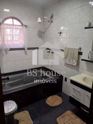 Imagem Casa com 3 Quartos à Venda, 326 m² em Jardim Utinga - Santo André Imagem Casa com 3 Quartos à Venda, 326 m² em Jardim Utinga - Santo André