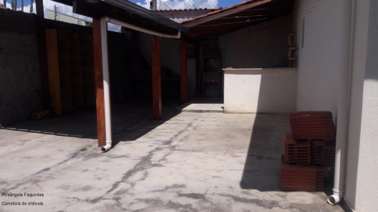 Imagem Casa com 2 Quartos à Venda, 90 m² em Jardim Kennedy - Poços De Caldas Imagem Casa com 2 Quartos à Venda, 90 m² em Jardim Kennedy - Poços De Caldas
