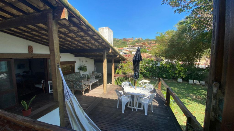 Imagem Casa com 6 Quartos à Venda, 375 m² em João Fernandes - Armação Dos Búzios Imagem Casa com 6 Quartos à Venda, 375 m² em João Fernandes - Armação Dos Búzios