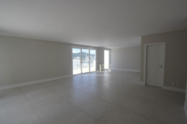 Imagem Apartamento com 4 Quartos à Venda, 344 m² em América - Joinville