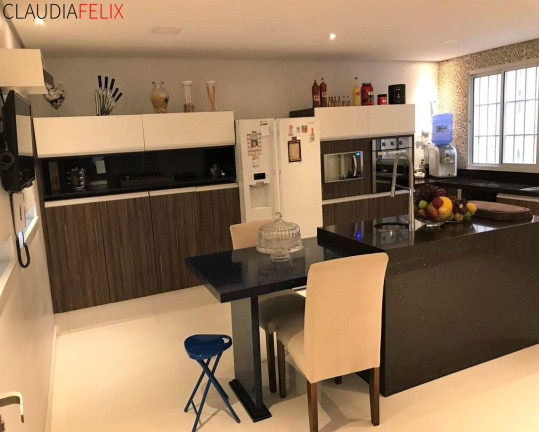Imagem Casa com 3 Quartos à Venda, 360 m² em Boqueirão - Praia Grande Imagem Casa com 3 Quartos à Venda, 360 m² em Boqueirão - Praia Grande