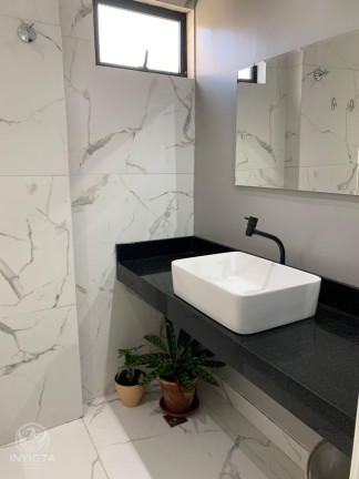 Imagem Apartamento com 4 Quartos à Venda, 142 m² em Centro - Balneário Camboriú Imagem Apartamento com 4 Quartos à Venda, 142 m² em Centro - Balneário Camboriú