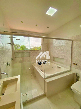Imagem Casa com 4 Quartos à Venda, 316 m² em Interlagos - Vila Velha