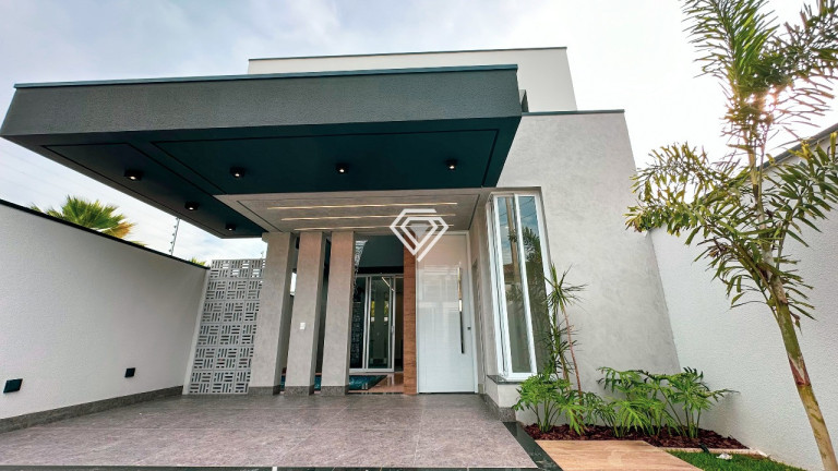 Imagem Casa com 3 Quartos à Venda, 133 m² em Plano Diretor Sul - Palmas Imagem Casa com 3 Quartos à Venda, 133 m² em Plano Diretor Sul - Palmas