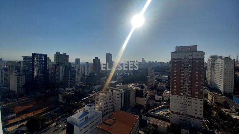 Imagem Imóvel com 2 Quartos à Venda, 215 m² em Cerqueira César - São Paulo Imagem Imóvel com 2 Quartos à Venda, 215 m² em Cerqueira César - São Paulo