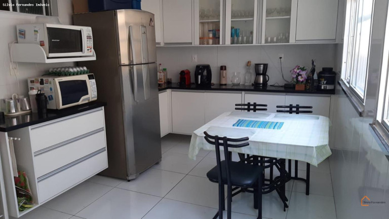 Imagem Casa com 4 Quartos à Venda, 330 m² em Stella Maris - Salvador Imagem Casa com 4 Quartos à Venda, 330 m² em Stella Maris - Salvador