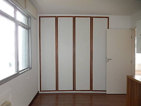 Imagem Apartamento com 3 Quartos à Venda,  em Lagoa - Rio De Janeiro
