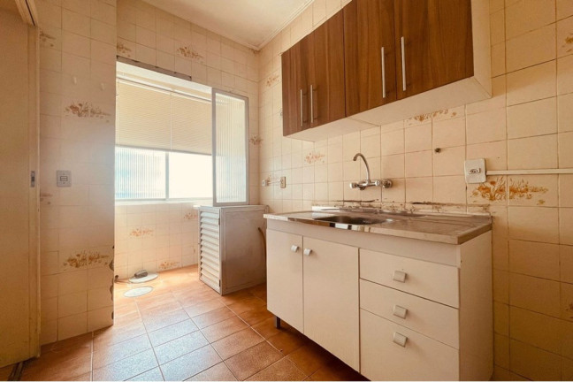 Imagem Apartamento com 1 Quarto à Venda, 28 m² em Centro Histórico - Porto Alegre Imagem Apartamento com 1 Quarto à Venda, 28 m² em Centro Histórico - Porto Alegre