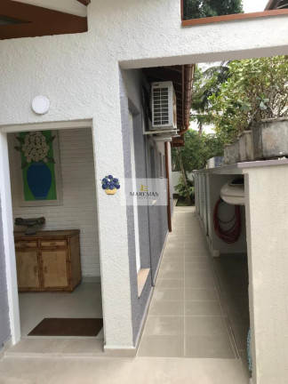 Imagem Casa com 5 Quartos à Venda, 250 m² em Toque-toque Pequeno - São Sebastião Imagem Casa com 5 Quartos à Venda, 250 m² em Toque-toque Pequeno - São Sebastião