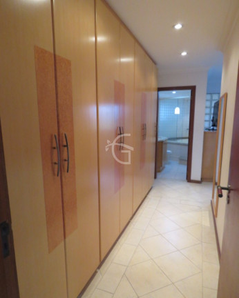 Imagem Imóvel com 4 Quartos à Venda, 390 m² em Centro - Joinville