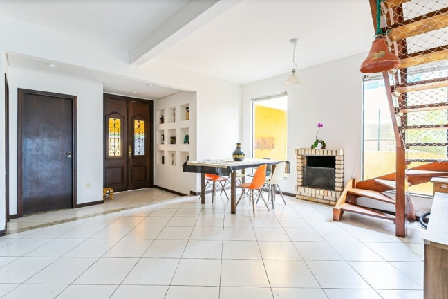 Imagem Casa com 6 Quartos à Venda, 222 m² em Campeche - Florianópolis