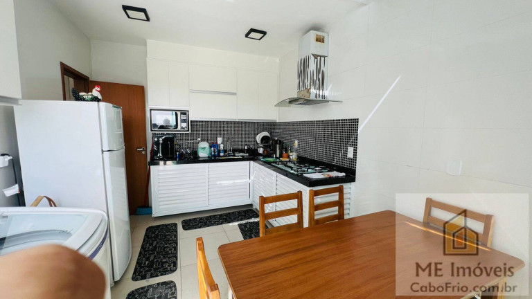 Imagem Cobertura com 3 Quartos à Venda, 198 m² em Jardim Flamboyant - Cabo Frio Imagem Cobertura com 3 Quartos à Venda, 198 m² em Jardim Flamboyant - Cabo Frio