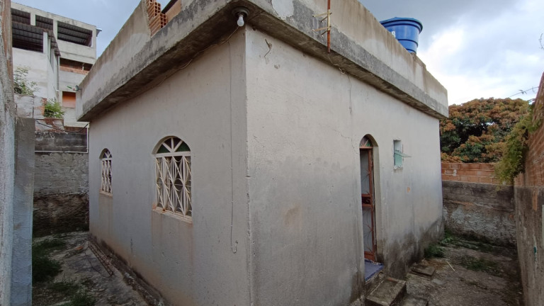 Imagem Casa com 2 Quartos à Venda, 210 m² em São Luiz - Betim Imagem Casa com 2 Quartos à Venda, 210 m² em São Luiz - Betim
