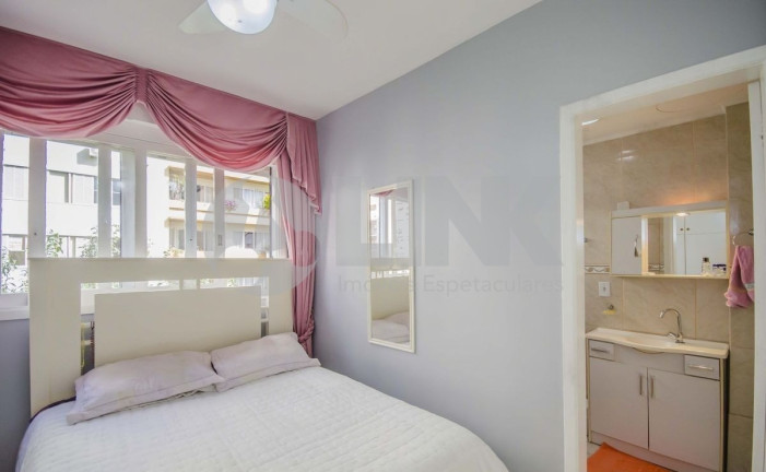 Imagem Apartamento com 3 Quartos à Venda, 132 m² em Centro Histórico - Porto Alegre Imagem Apartamento com 3 Quartos à Venda, 132 m² em Centro Histórico - Porto Alegre