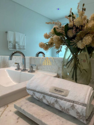 Imagem Apartamento com 3 Quartos à Venda, 160 m² em Centro - Balneário Camboriú