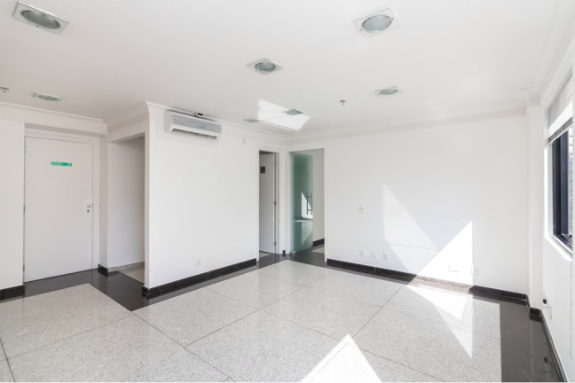 Imagem Imóvel à Venda, 62 m² em Moema - São Paulo Imagem Imóvel à Venda, 62 m² em Moema - São Paulo