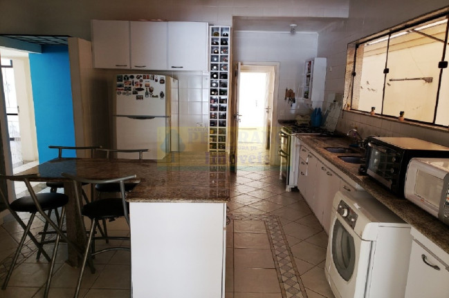 Imagem Sobrado com 3 Quartos à Venda, em Sumaré - Caraguatatuba Imagem Sobrado com 3 Quartos à Venda, em Sumaré - Caraguatatuba