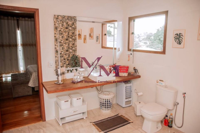 Imagem Sobrado com 4 Quartos à Venda, 360 m² em Distrito Bom Jesus - Matozinhos Imagem Sobrado com 4 Quartos à Venda, 360 m² em Distrito Bom Jesus - Matozinhos