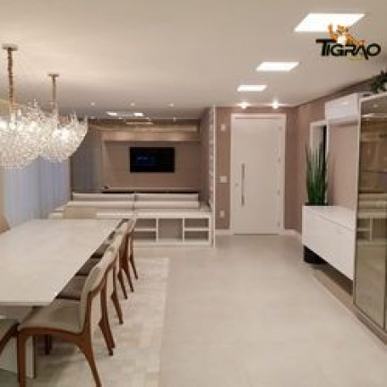 Imagem Apartamento com 4 Quartos à Venda, 820 m² em Meia Praia - Itapema Imagem Apartamento com 4 Quartos à Venda, 820 m² em Meia Praia - Itapema