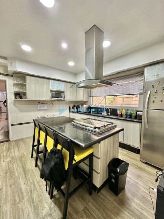 Imagem Casa com 3 Quartos à Venda, 137 m² em Boqueirão - Praia Grande Imagem Casa com 3 Quartos à Venda, 137 m² em Boqueirão - Praia Grande