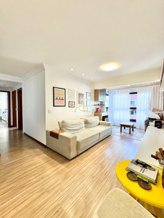 Imagem Imóvel com 3 Quartos à Venda, 132 m² em Praia Da Costa - Vila Velha Imagem Imóvel com 3 Quartos à Venda, 132 m² em Praia Da Costa - Vila Velha