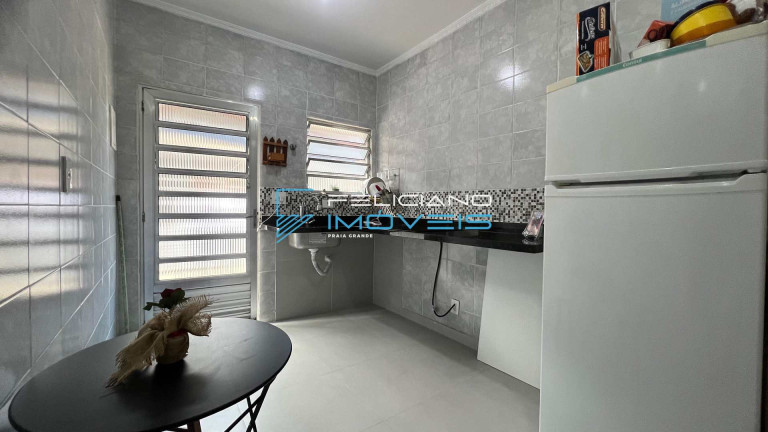 Imagem Kitnet com 1 Quarto à Venda, 28 m² em Guilhermina - Praia Grande Imagem Kitnet com 1 Quarto à Venda, 28 m² em Guilhermina - Praia Grande