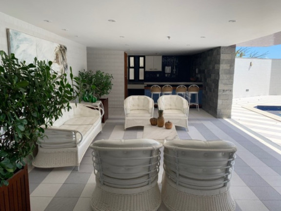 Imagem Imóvel com 4 Quartos à Venda, 278 m² em Vitória - Salvador Imagem Imóvel com 4 Quartos à Venda, 278 m² em Vitória - Salvador