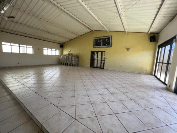 Imagem Imóvel à Venda, 4.250 m² em Santa Genoveva - Goiânia Imagem Imóvel à Venda, 4.250 m² em Santa Genoveva - Goiânia