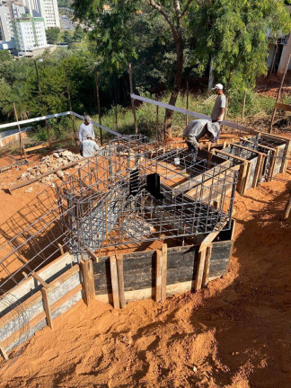Imagem Casa com 4 Quartos à Venda, 463 m² em Portal Do Sol - Contagem Imagem Casa com 4 Quartos à Venda, 463 m² em Portal Do Sol - Contagem