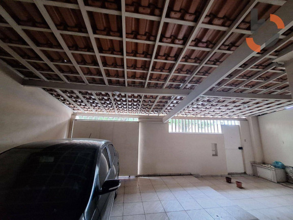 Imagem Casa com 3 Quartos à Venda, 197 m² em Caonze - Nova Iguaçu
