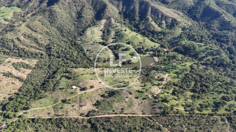 Imagem Chácara com 9 Quartos à Venda, 82 m² em Calcilândia - Goiás