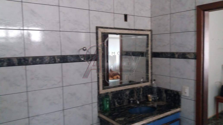 Imagem Casa com 6 Quartos à Venda, 300 m² em Monte Carmelo - Montes Claros Imagem Casa com 6 Quartos à Venda, 300 m² em Monte Carmelo - Montes Claros