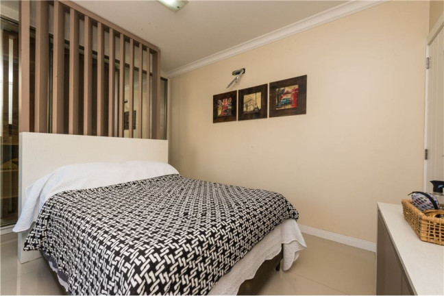 Imagem Casa com 3 Quartos à Venda, 348 m² em Centro - Balneário Camboriú