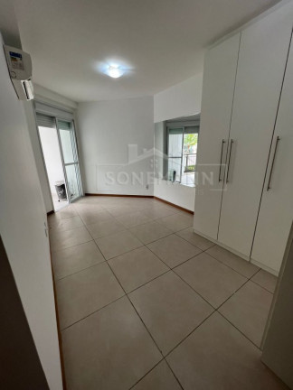Imagem Apartamento com 2 Quartos à Venda, 82 m² em Abraão - Florianópolis
