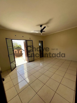 Imagem Sobrado com 3 Quartos à Venda, 97 m² em Vila Xavier - Birigui Imagem Sobrado com 3 Quartos à Venda, 97 m² em Vila Xavier - Birigui