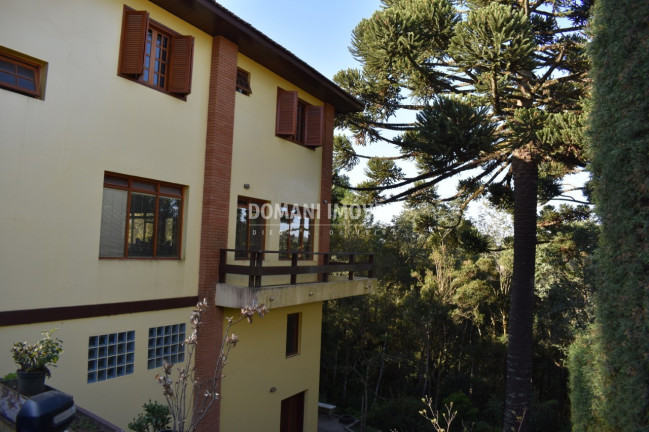 Imagem Casa com 4 Quartos à Venda, 442 m² em Região Do Alto Da Vila Inglesa - Campos Do Jordão Imagem Casa com 4 Quartos à Venda, 442 m² em Região Do Alto Da Vila Inglesa - Campos Do Jordão