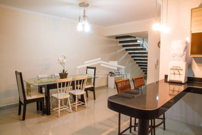 Imagem Casa com 4 Quartos à Venda, em Porto Seguro Imagem Casa com 4 Quartos à Venda, em Porto Seguro