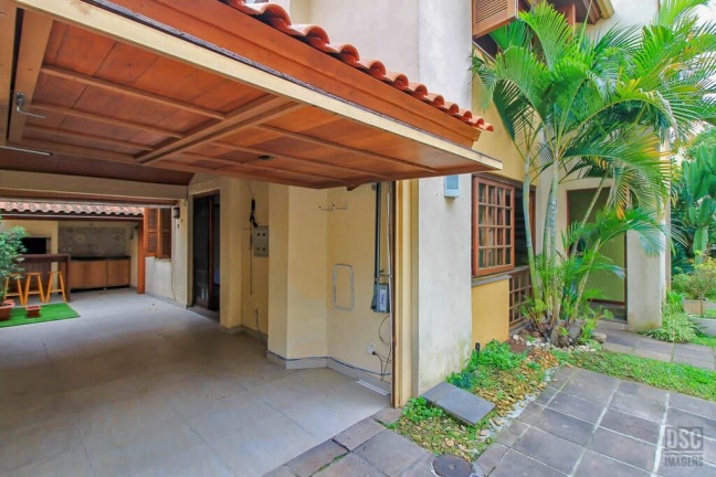 Imagem Casa de Condomínio com 3 Quartos à Venda, 138 m² em Ipanema - Porto Alegre Imagem Casa de Condomínio com 3 Quartos à Venda, 138 m² em Ipanema - Porto Alegre