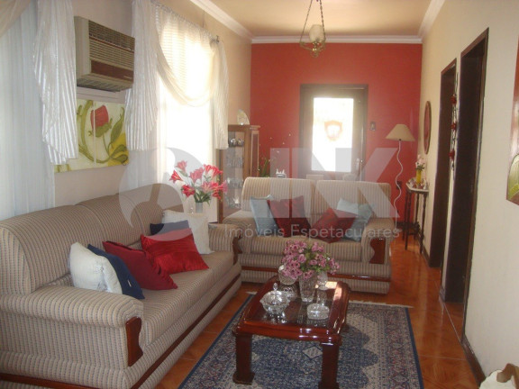 Imagem Casa com 2 Quartos à Venda, 190 m² em Jardim Floresta - Porto Alegre Imagem Casa com 2 Quartos à Venda, 190 m² em Jardim Floresta - Porto Alegre