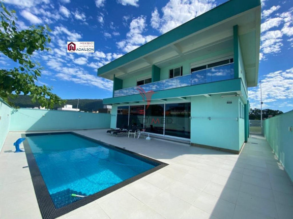 Casa de Condomínio com 4 Quartos à Venda, 300 m² em São João Do Rio Vermelho - Florianópolis