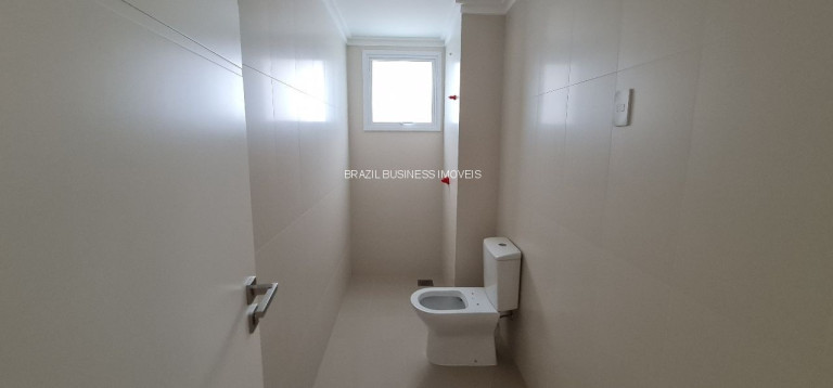 Imagem Imóvel com 4 Quartos à Venda, 227 m² em Centro - Balneário Camboriú Imagem Imóvel com 4 Quartos à Venda, 227 m² em Centro - Balneário Camboriú