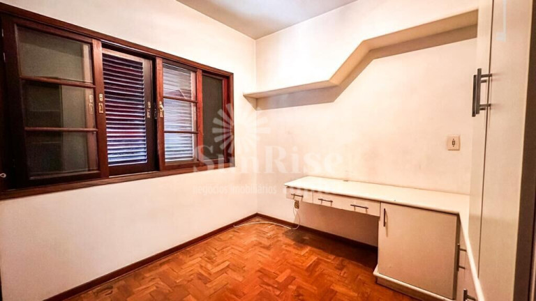 Imagem Casa com 4 Quartos à Venda, 200 m² em Santo Amaro - São Paulo Imagem Casa com 4 Quartos à Venda, 200 m² em Santo Amaro - São Paulo