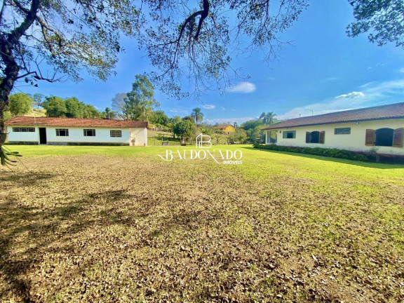 Imagem Fazenda à Venda, 273 m² em Centro - Extrema Imagem Fazenda à Venda, 273 m² em Centro - Extrema