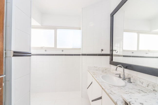 Imagem Apartamento com 3 Quartos à Venda, 121 m² em Itaim Bibi - São Paulo Imagem Apartamento com 3 Quartos à Venda, 121 m² em Itaim Bibi - São Paulo