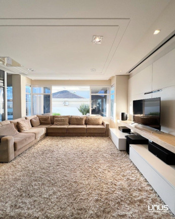 Imagem Casa com 4 Quartos à Venda, 537 m² em Jurerê Internacional - Florianópolis Imagem Casa com 4 Quartos à Venda, 537 m² em Jurerê Internacional - Florianópolis