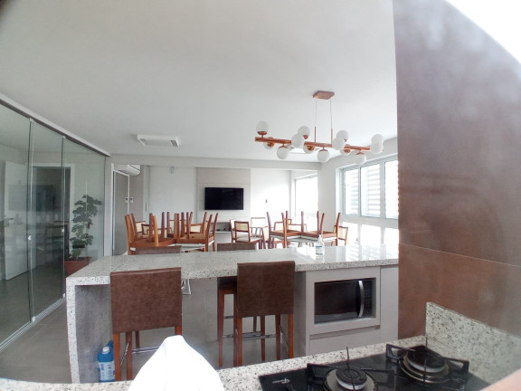 Imagem Imóvel com 2 Quartos à Venda, 93 m² em Centro - Balneário Camboriú