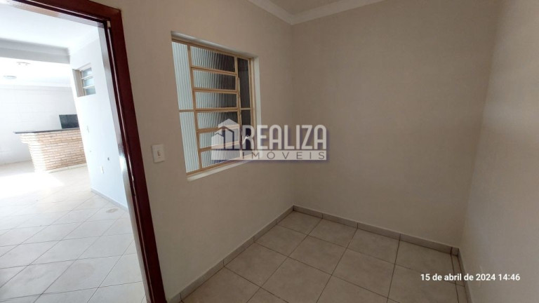 Imagem Sobrado com 4 Quartos para Alugar, 300 m² em Jardim Induberaba - Uberaba Imagem Sobrado com 4 Quartos para Alugar, 300 m² em Jardim Induberaba - Uberaba